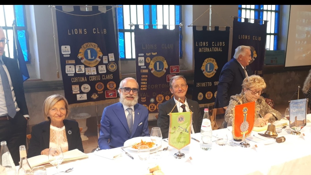 La visita del Governatore Lambardi al Lions Cortona-Valdichiana