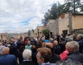 Grande manifestazione di  affetto e di preghiera cristiana di Borgo Ossaia e di Cortona  per Maurizio Lovari