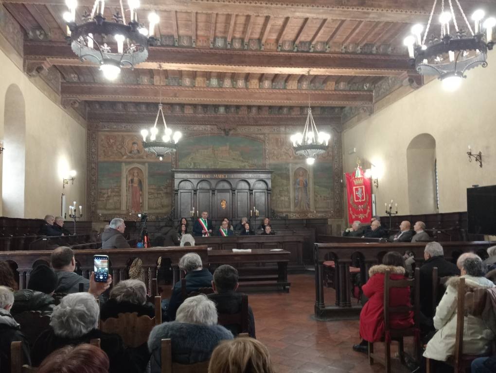 Cortona e Paternopoli: quarantacinque anni di amicizia e di solidarietà.  