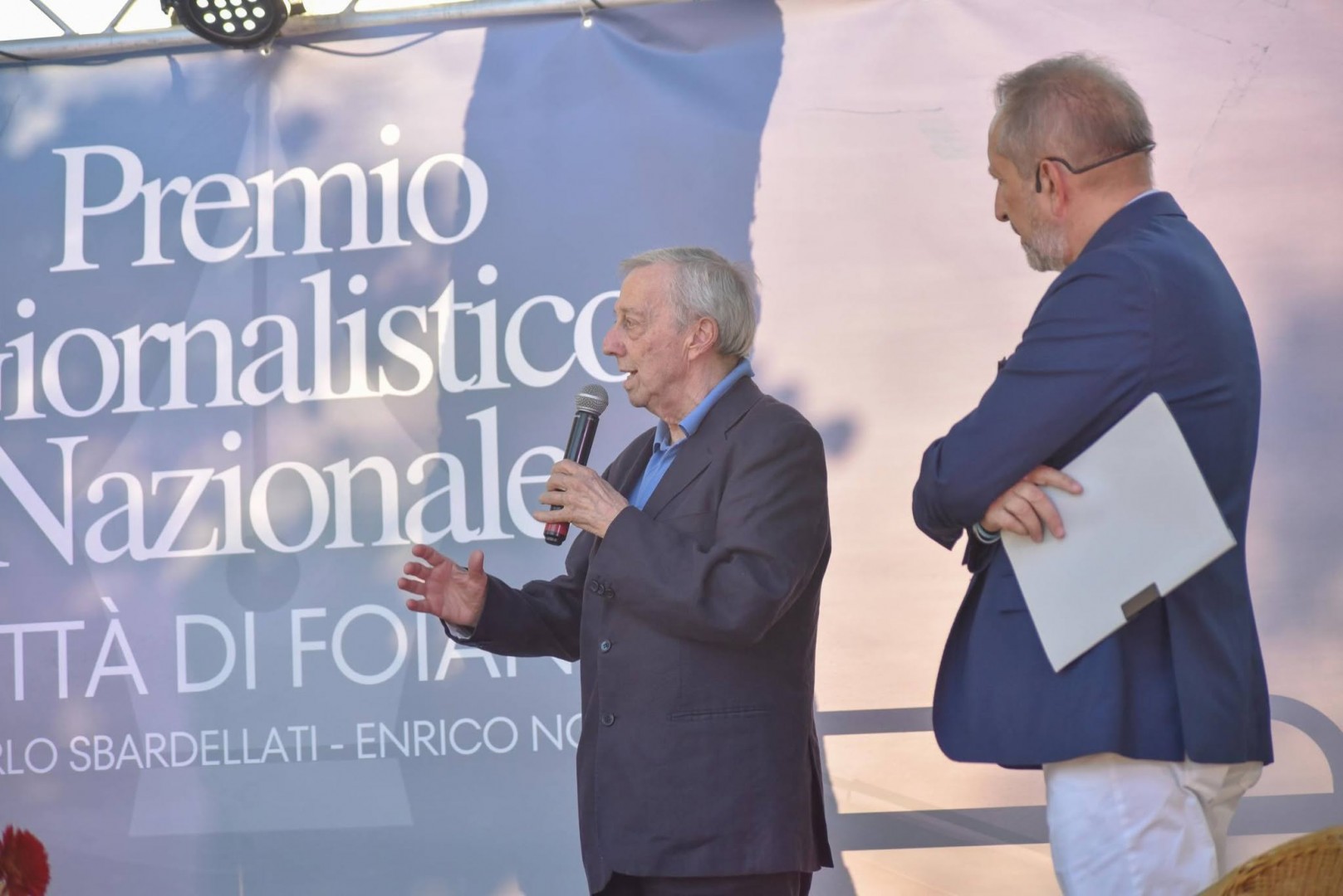 Targa speciale del Premio Giornalistico Città di Foiano a L'Etruria