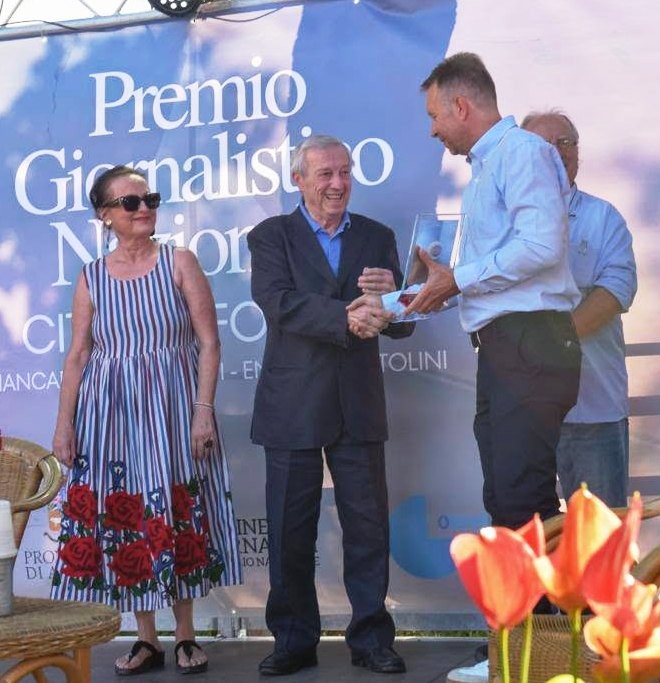 Targa speciale del Premio Giornalistico Città di Foiano a L'Etruria