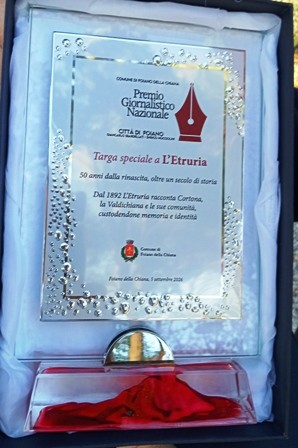 Targa speciale del Premio Giornalistico Città di Foiano a L'Etruria