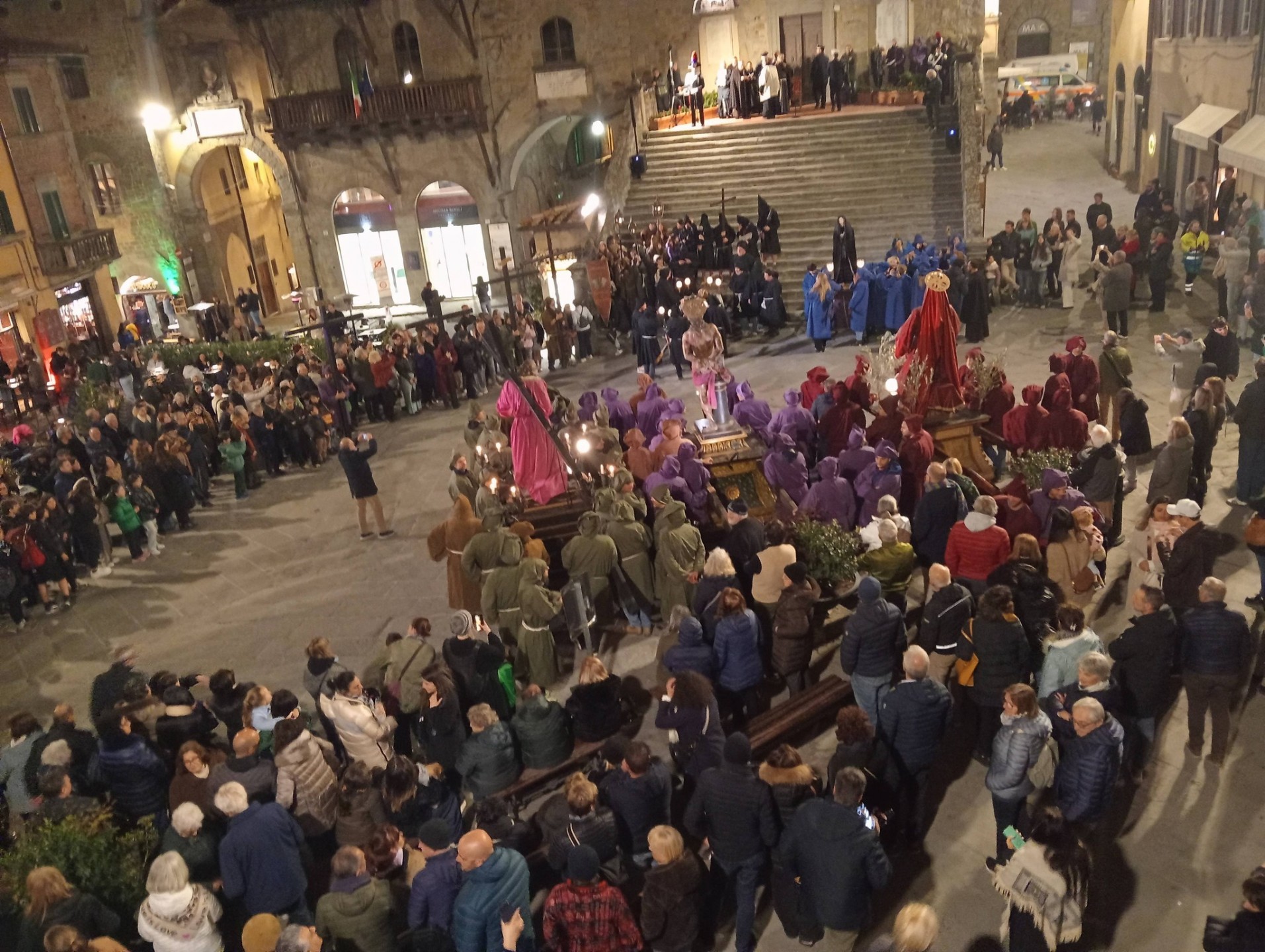 Un Venerdì Santo all’antica, testimonianza di vita cristiana  secolare .