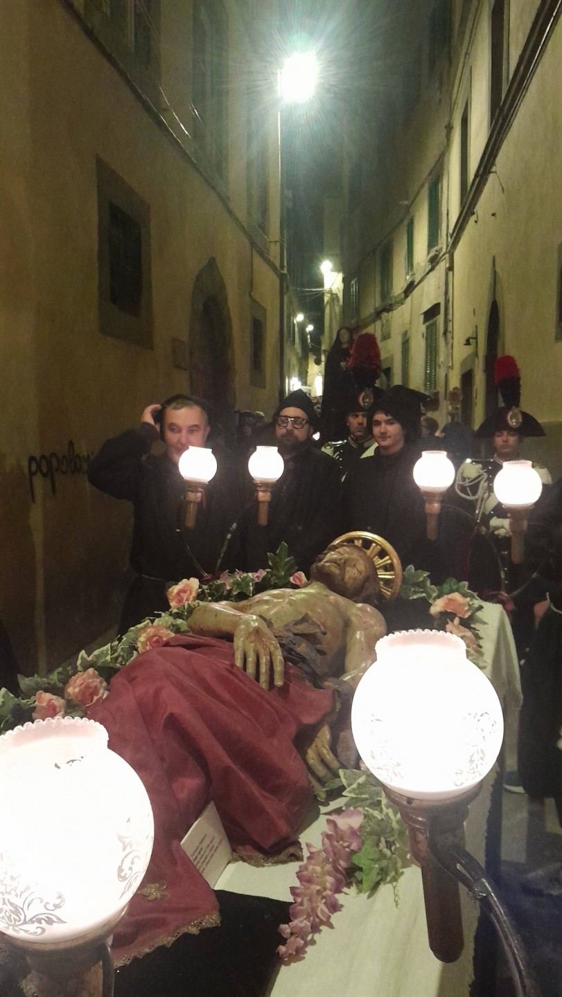 Un Venerdì Santo all’antica, testimonianza di vita cristiana  secolare .