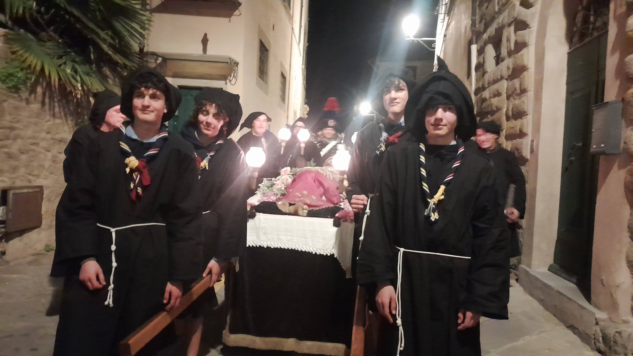 Un Venerdì Santo all’antica, testimonianza di vita cristiana  secolare .