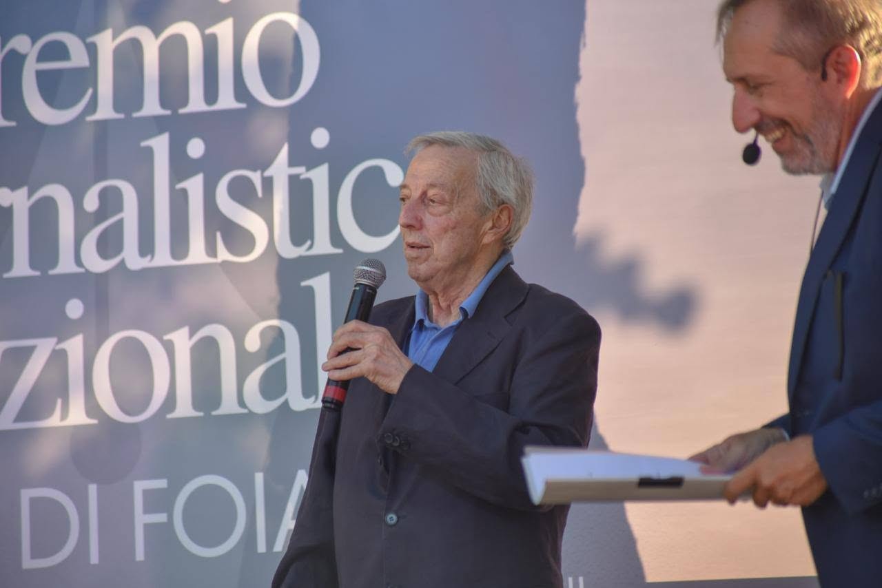 Targa speciale del Premio Giornalistico Città di Foiano a L'Etruria