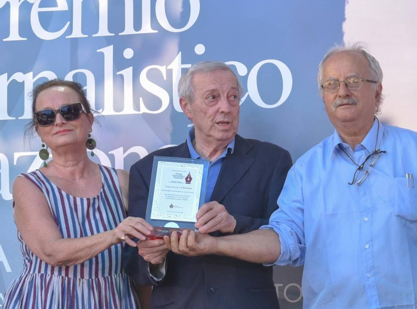 Targa speciale del Premio Giornalistico Città di Foiano a L'Etruria