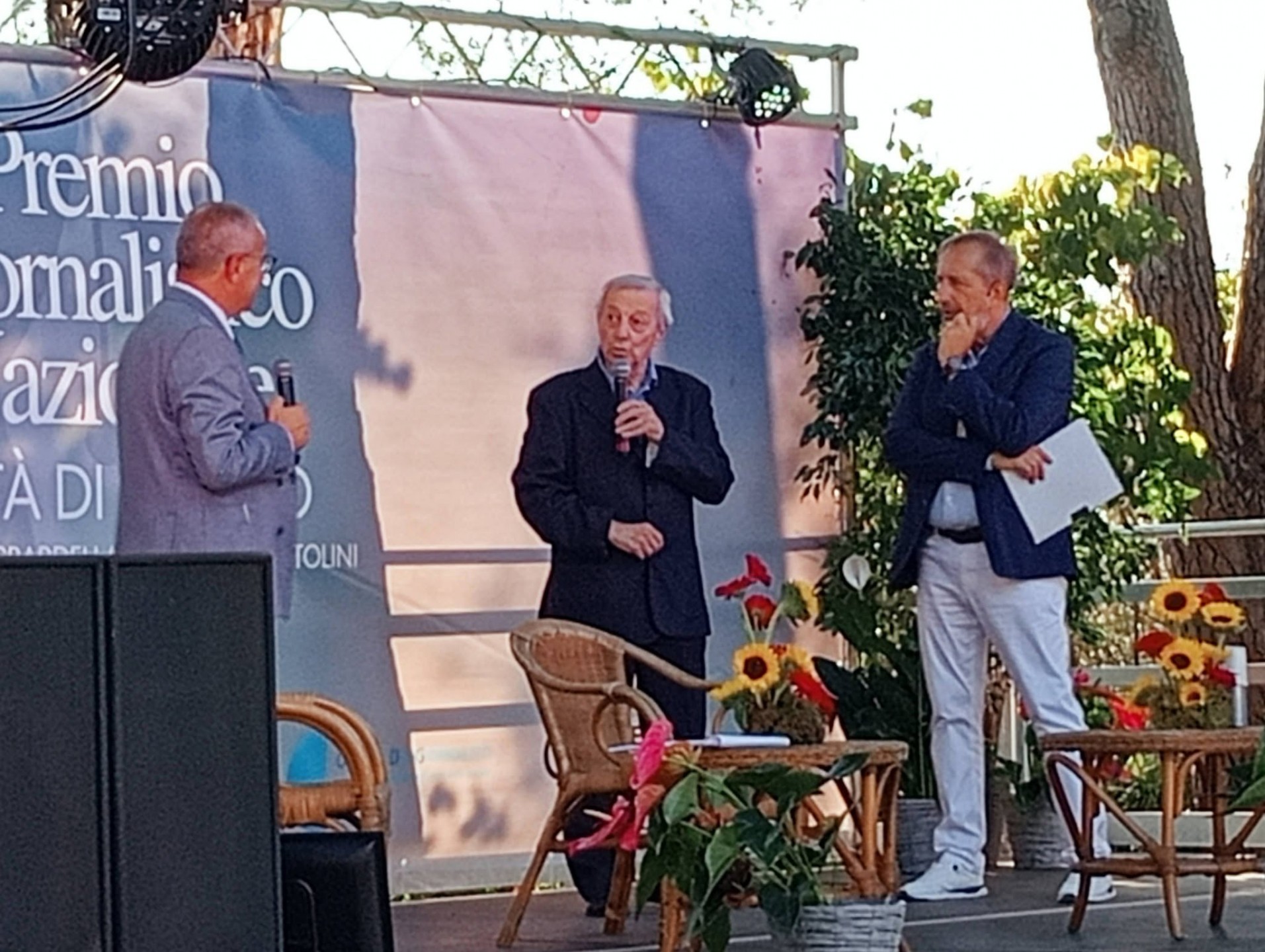 Targa speciale del Premio Giornalistico Città di Foiano a L'Etruria