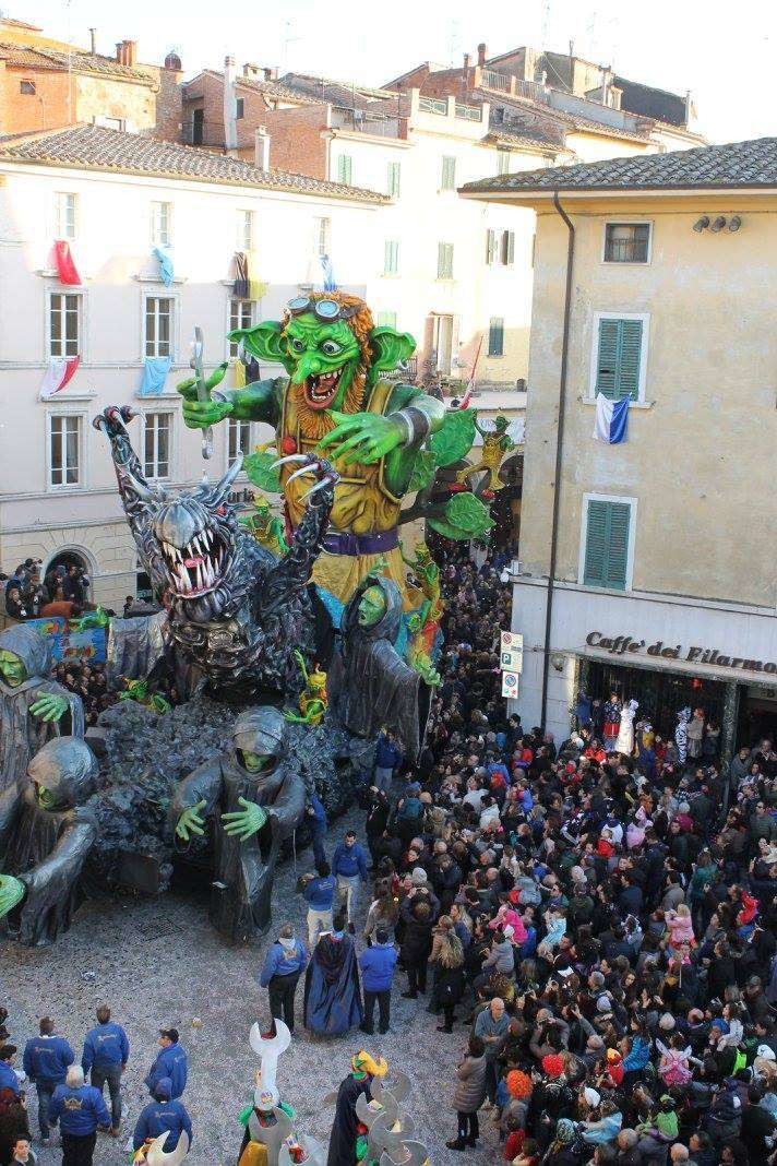 Carnevale di Foiano: domenica 19 febbraio si giudicano le mascherate dei carri