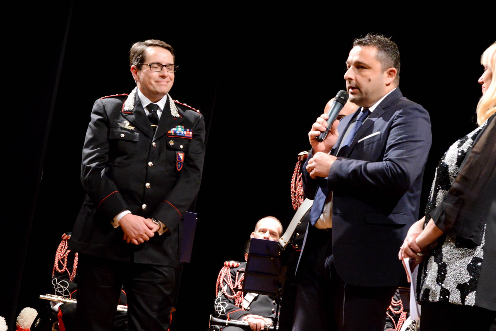 Chiusi: Straordinario successo per il Concerto di Natale della Fanfara dei Carabinieri di Firenze per beneficenza