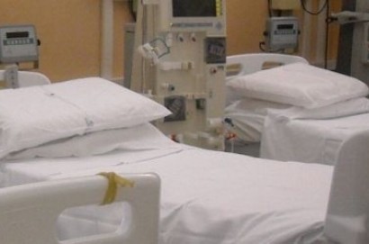 Coronavirus, Rossi: attività ridotta al 25% negli ospedali toscani