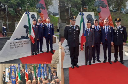 Prosegue in tutta Italia l'innalzamento di monumenti ai carabinieri caduti nell'adempimento del proprio dovere