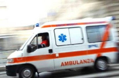 Incidente stradale a Cortona, grave una donna