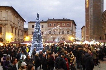 10.000 presenze giornaliere: nel ponte dell'Immacolata, il "Natale" fa boom a Montepulciano