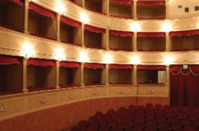 Venerdì 22 maggio "Una nobile rivoluzione" al Teatro Verdi di Monte S.Savino