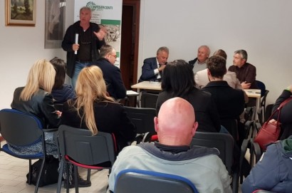 Confronto di Confesercenti e i candidati a sindaco della città di Cortona per illustrare le priorità del commercio e del turismo