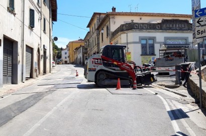 Nuove Acque completa i lavori di rinnovamento della rete idrica di Madonna del Rivaio