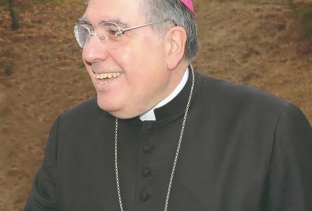 L' Arcivescovo emerito Fontana è stato chiamato alla Casa del Padre