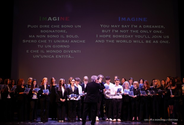 Conclusa la tanto attesa “Notte a Teatro”, uno degli appuntamenti più sentiti e amati dell’IIS “L. Signorelli