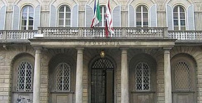 Nota congiunta dei sindaci di Arezzo, Bibbiena, Cortona, Montevarchi e Sansepolcro insieme alla presidente della Provincia