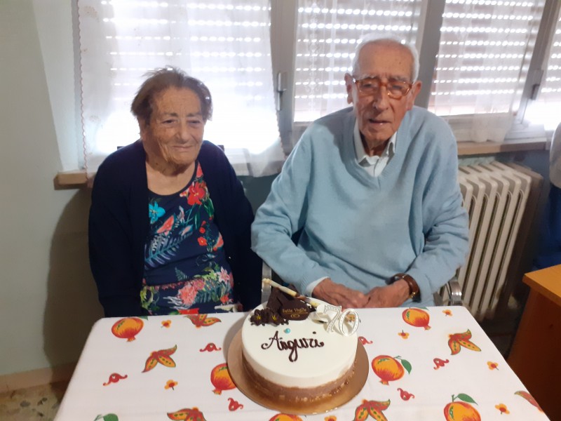 70 anni di matrimonio per Mario ed Elena Ruggiu