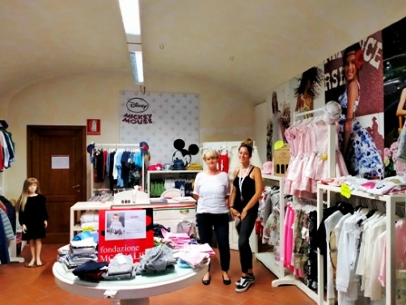 Cortona: Charity shop Fondazione Monnalisa
