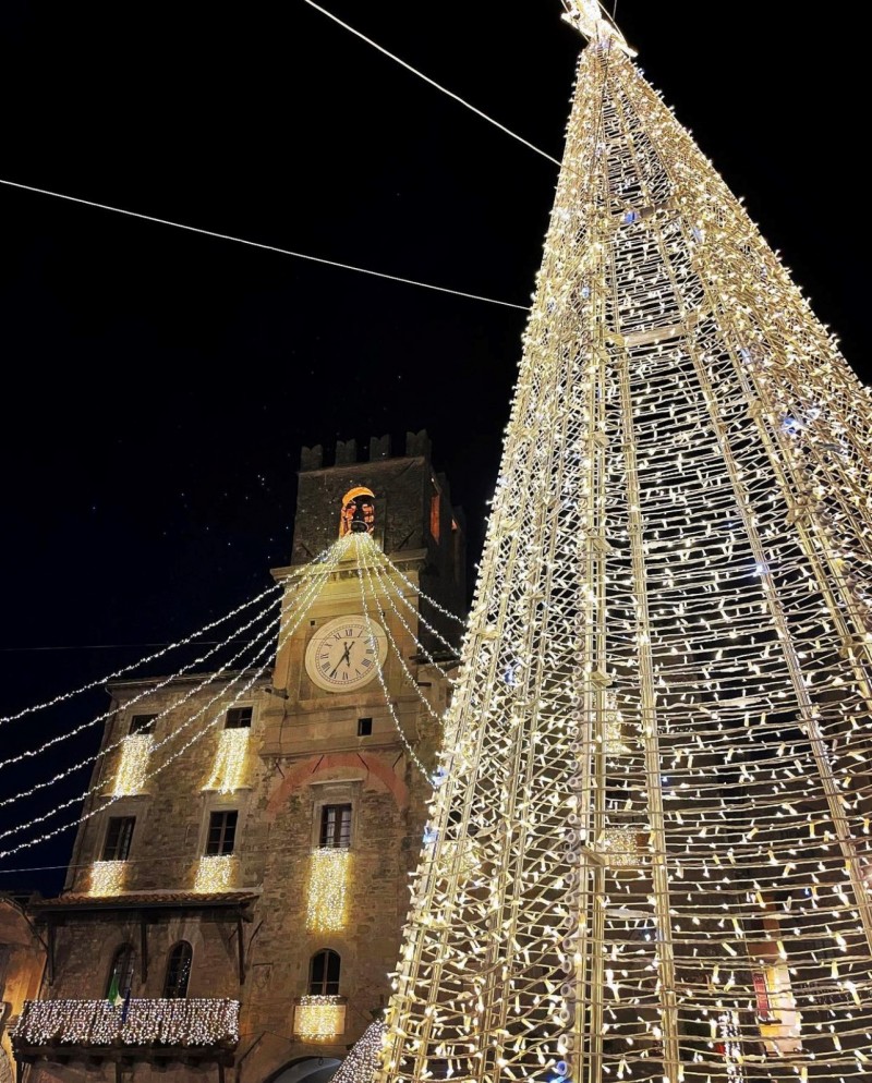 Cortona, tutto pronto per l’inaugurazione degli eventi di Natale
