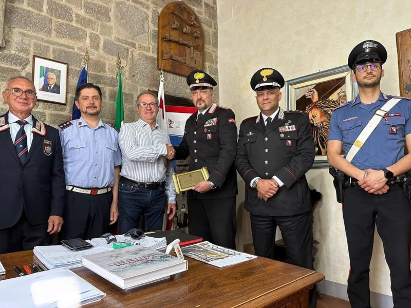 Il maresciallo Falco trasferito alla stazione carabinieri di Foiano della Chiana