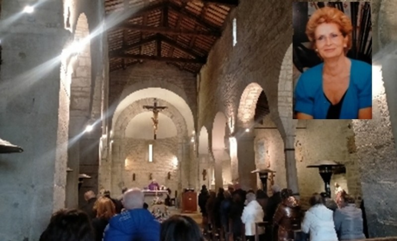 Nella storica Chiesa di San Michele Arcangiolo a Metelliano , l'ultimo saluto a Zaida