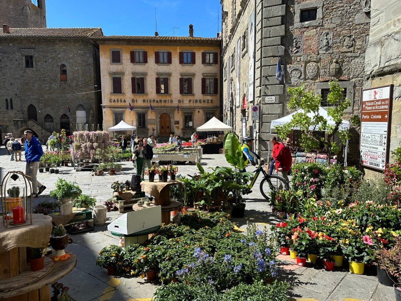  Turismo: la “mezza messa” del sindaco di Cortona