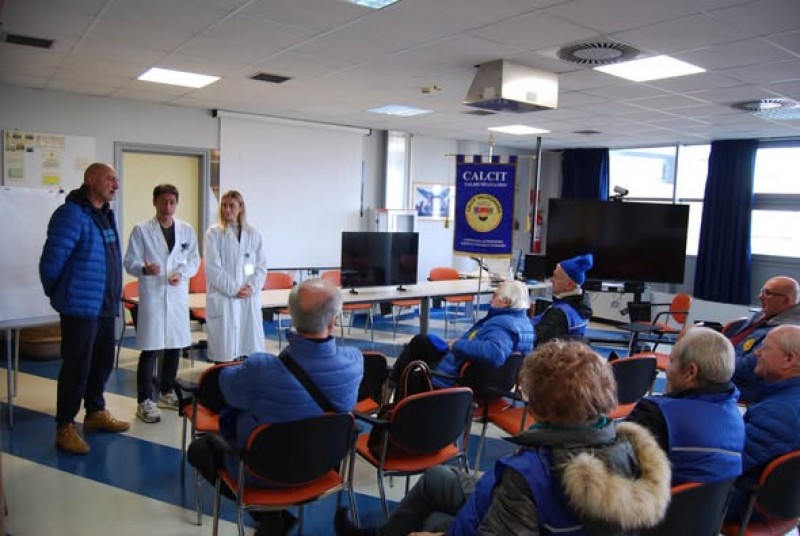 Babbo Natale arriva al reparto di Emodialisi dell’ Ospedale Santa Margherita della Fratta con il Calcit Valdichiana.