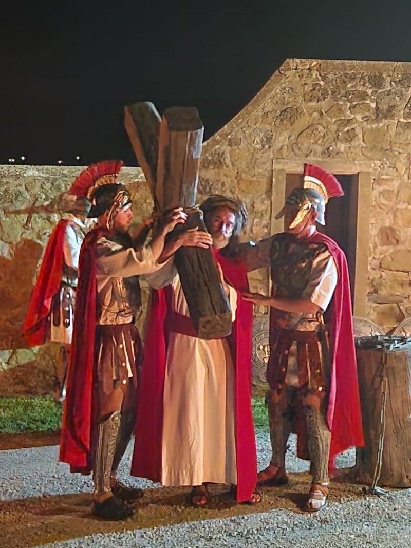 Le processioni pasquali del Venerdì santo a Cortona e Ossaia