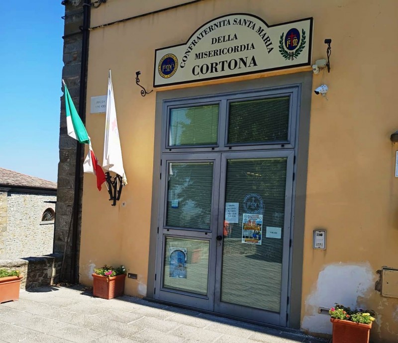 Il caro benzina  taglia le ali alla solidarietà