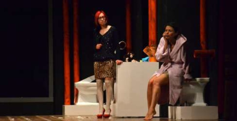 Amanda Sandrelli apre il sipario del Teatro Mario Spina di Castiglion Fiorentino