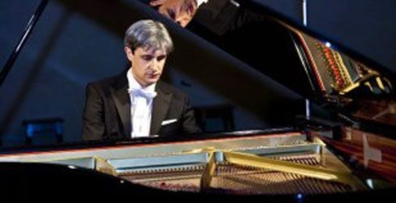 Il pianista cortonese Attesti prosegue il tour in Europa