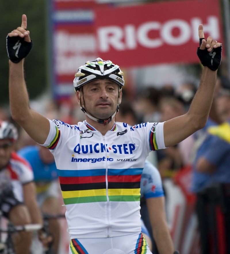 Notte Bianca dello Sport: insieme a Valentina Vezzali ci sarà il campione di ciclismo Paolo Bettini