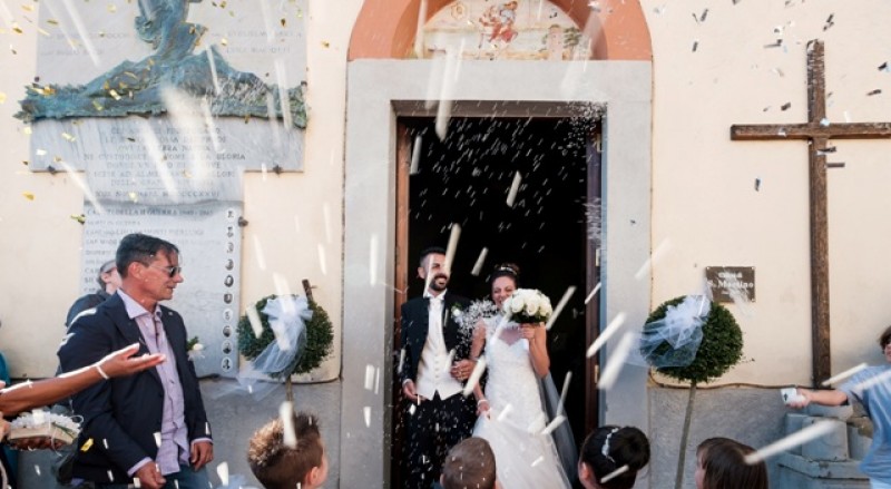 I terontolesi Michela e Giuseppe sposi in Borghetto. 