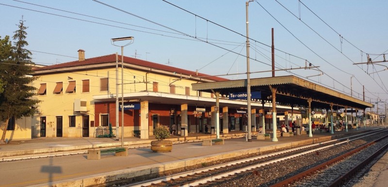 La Pensilina in ghisa ottocentesca della Stazione Ferroviaria di Terontola elemento di interesse storico-artistico