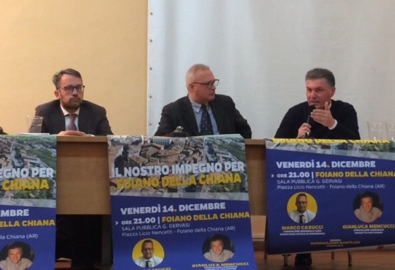 Il Consigliere regionale Marco Casucci (Lega) ed il consigliere comunale Gianluca Mencucci hanno incontrato la cittadinanza a Foiano della Chiana