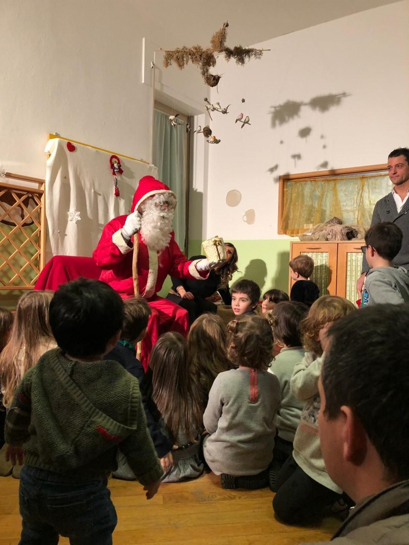 E’ arrivato Babbo Natale anche al nido comunale “Peter Pan”