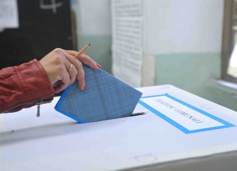 Percentuali di voto nei comuni della Valdichiana aretina