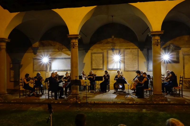 Orchestra da camera DIE ZARGE  Concerto classico al "Chiostro San Francesco“  il 29 agosto